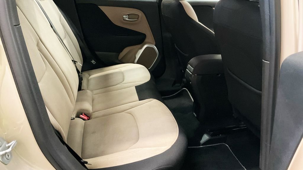 Used Jeep Renegade 2015 for sale - 77667686: Photo 13