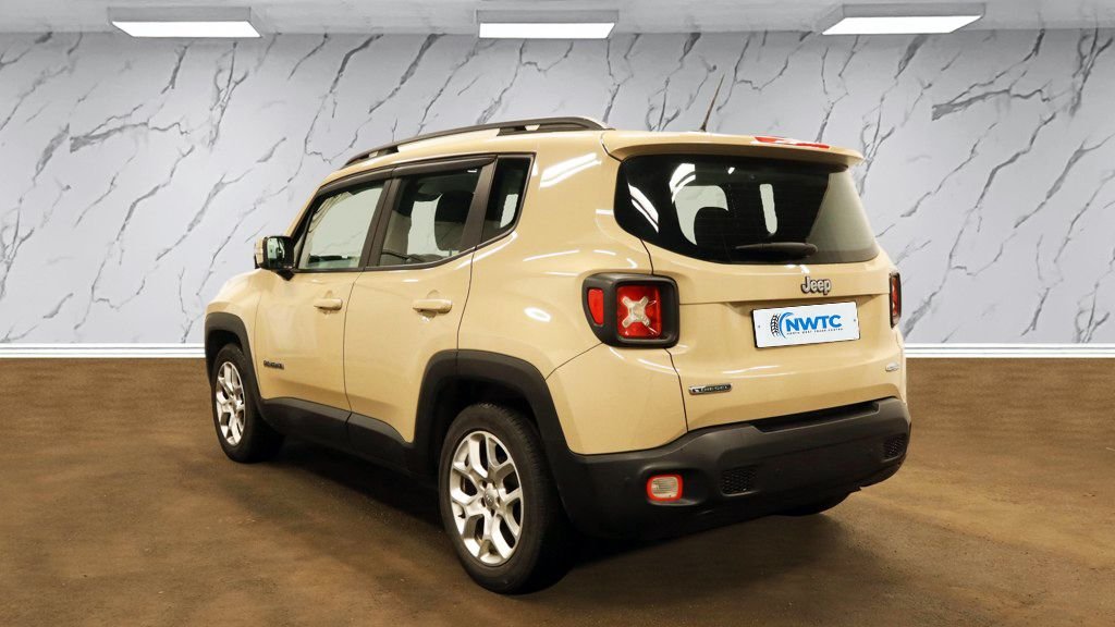 Used Jeep Renegade 2015 for sale - 77667686: Photo 6