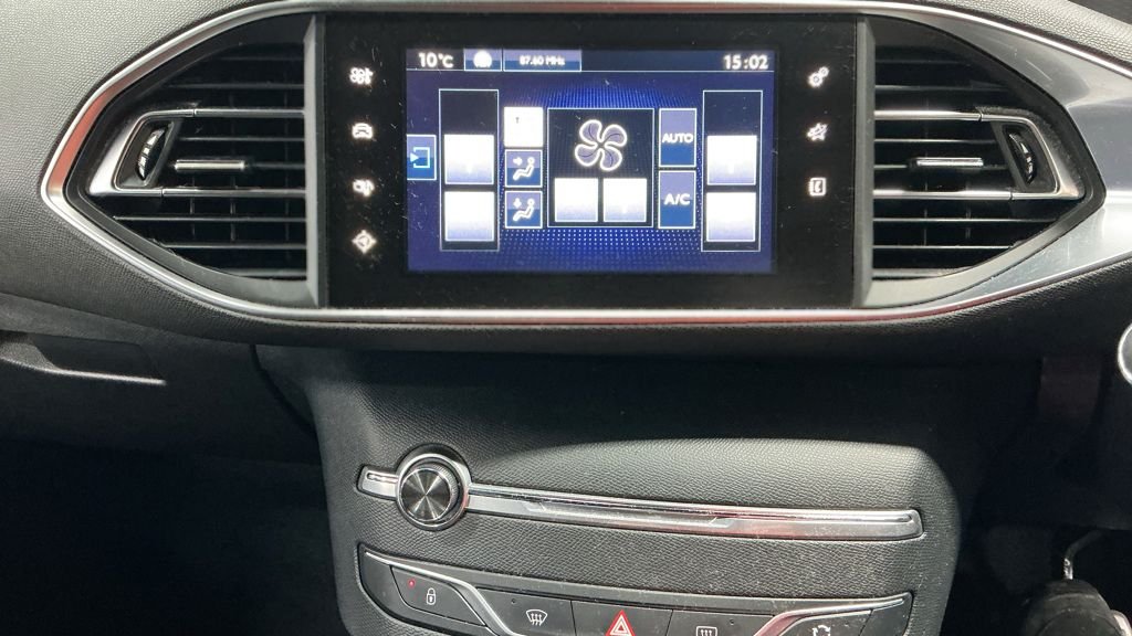 Used Peugeot 308 2016 for sale - 77436773: Photo 10