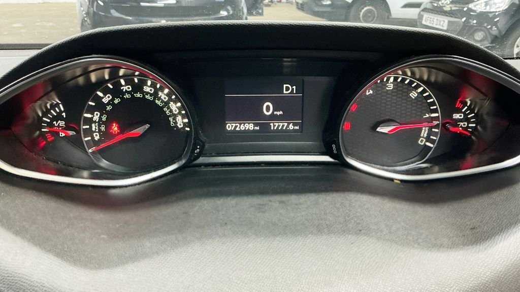 Used Peugeot 308 2016 for sale - 77436773: Photo 11