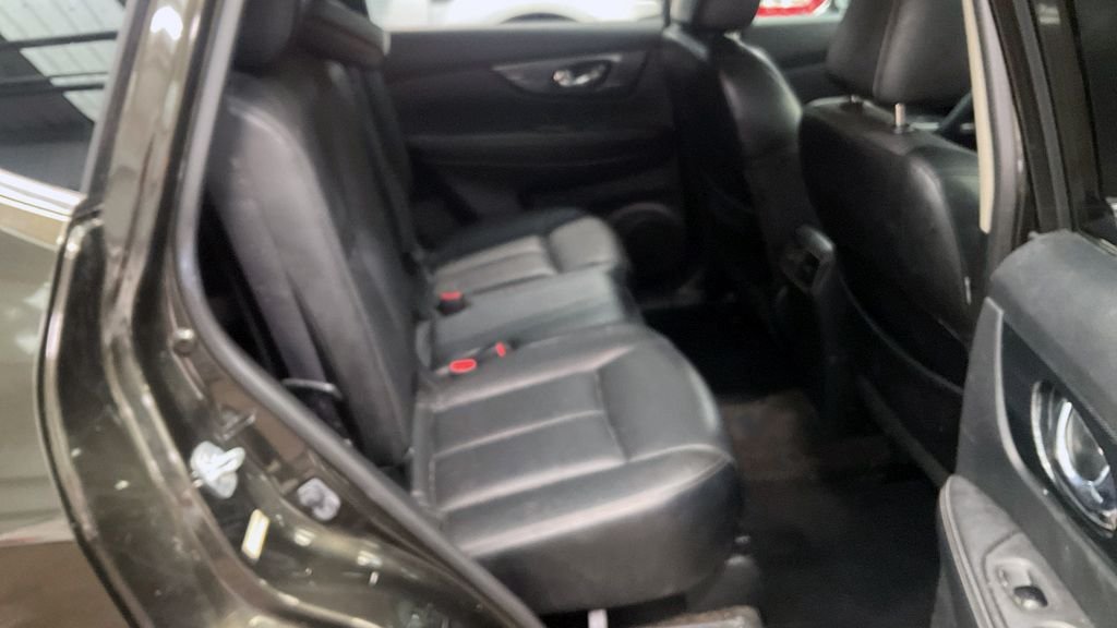 Used Nissan X-Trail 2017 for sale - 77152915: Photo 11