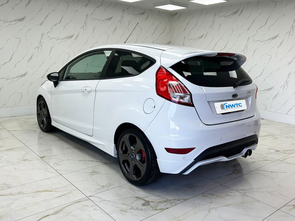 Used Ford Fiesta 2016 for sale - 76710921: Photo 6