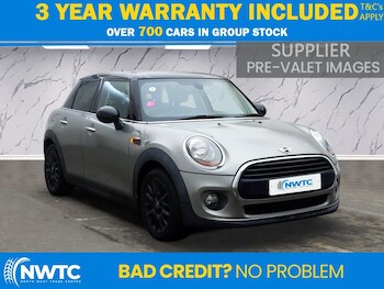 Used MINI Hatch 2017 for sale - 77667677: Photo