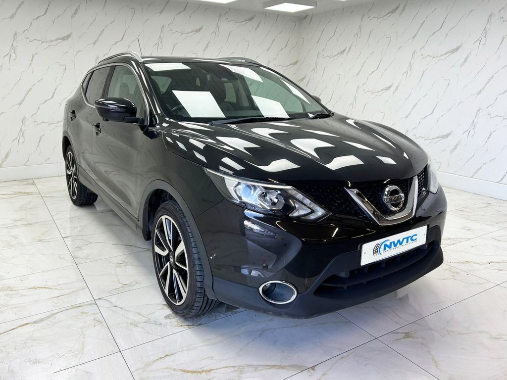 Used Nissan Qashqai 2017 for sale - 76454698: Photo 2