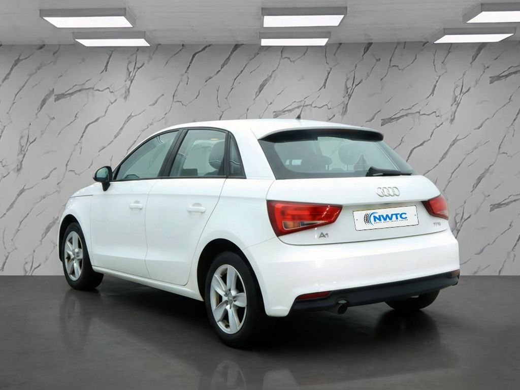 Used Audi A1 2016 for sale - 77302672: Photo 5