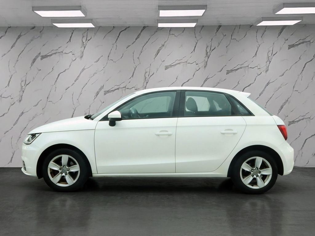 Used Audi A1 2016 for sale - 77302672: Photo 8