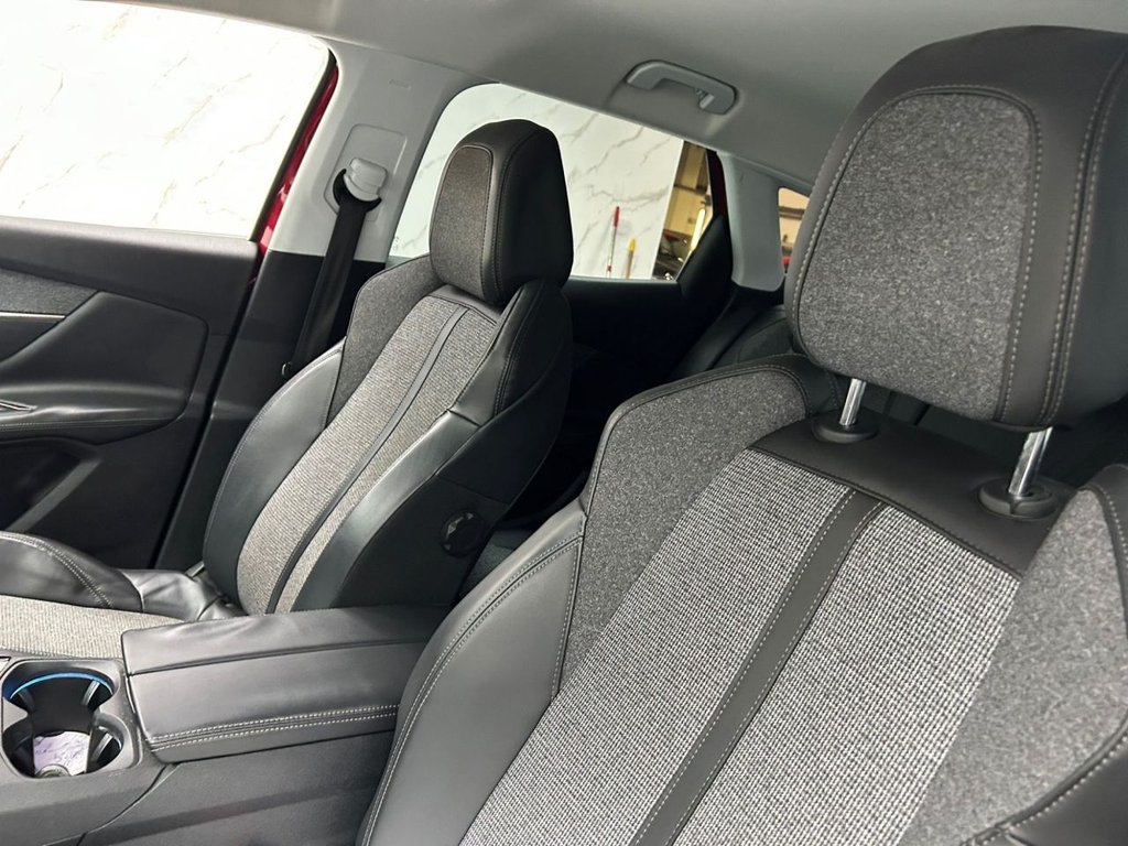 Used Peugeot 3008 2017 for sale - 76105346: Photo 13