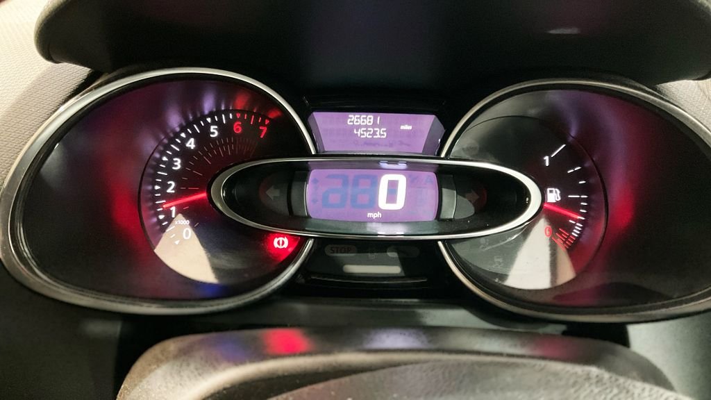 Used Renault Clio 2019 for sale - 77302628: Photo 12