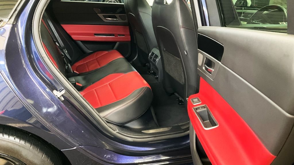 Used Jaguar XF 2016 for sale - 78068902: Photo 13