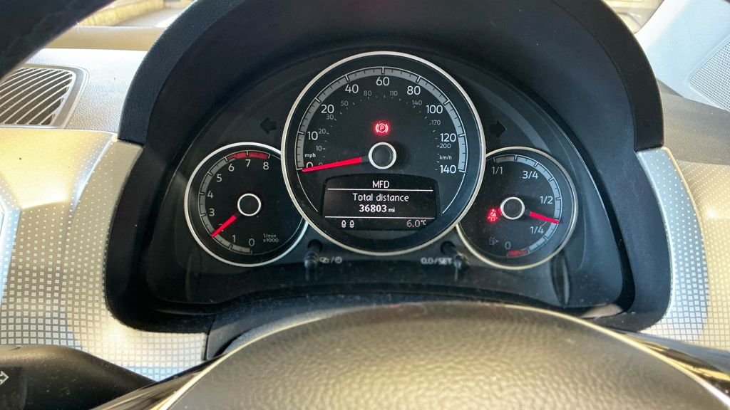 Used Volkswagen up! 2018 for sale - 77836111: Photo 11