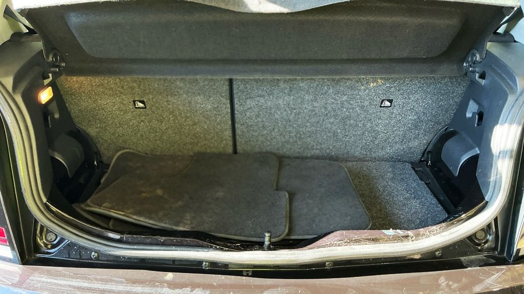 Used Volkswagen up! 2018 for sale - 77836111: Photo 14