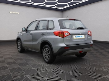Used Suzuki Vitara 2017 for sale - 76304206: Photo 4