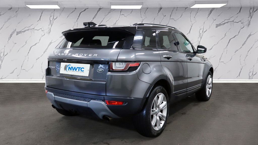 Used Land Rover Range Rover Evoque 2018 for sale - 77780780: Photo 7