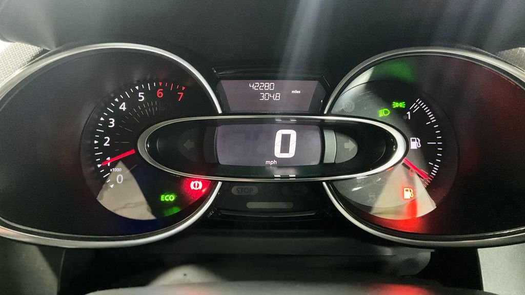 Used Renault Clio 2017 for sale - 77369687: Photo 11