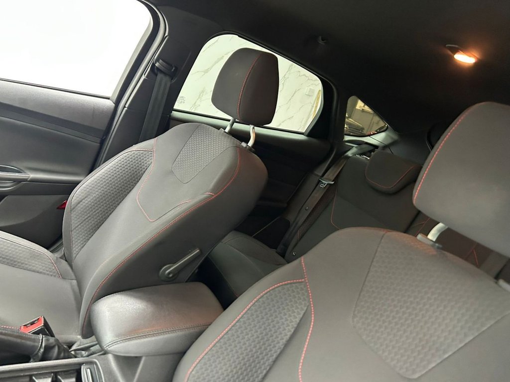 Used Ford Focus 2018 for sale - 76304190: Photo 12