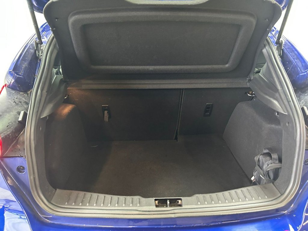 Used Ford Focus 2018 for sale - 76304190: Photo 19