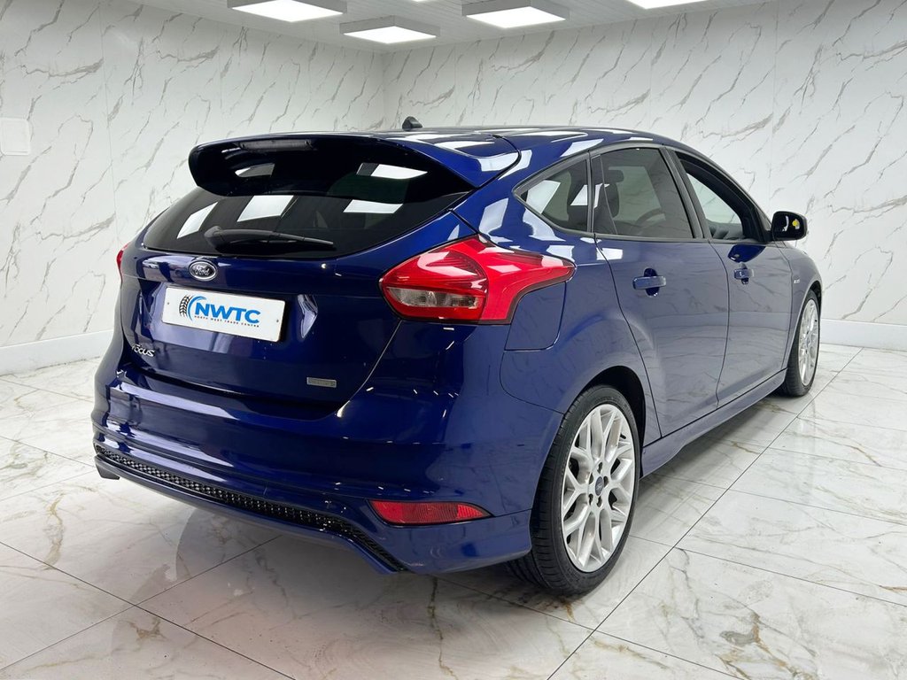 Used Ford Focus 2018 for sale - 76304190: Photo 9
