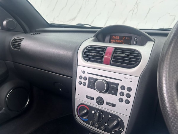Used Vauxhall Tigra 2006 for sale - 75487452: Photo 13