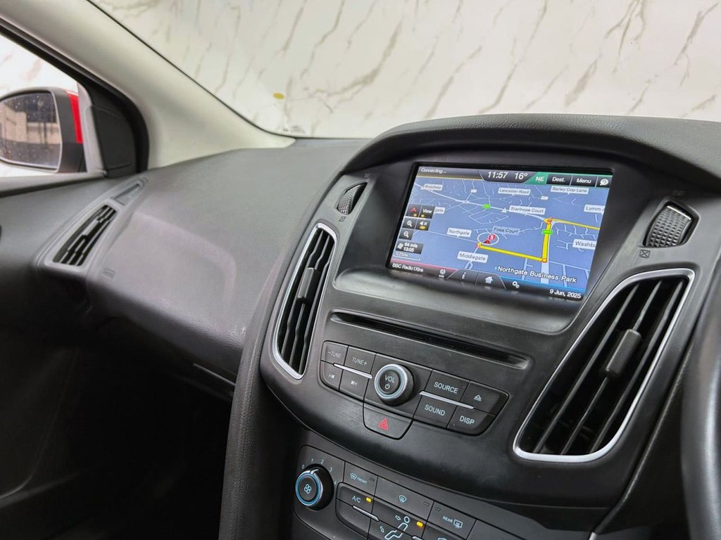 Used Ford Focus 2015 for sale - 76546383: Photo 14