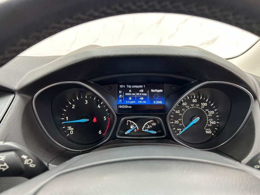 Used Ford Focus 2015 for sale - 76546383: Photo 15