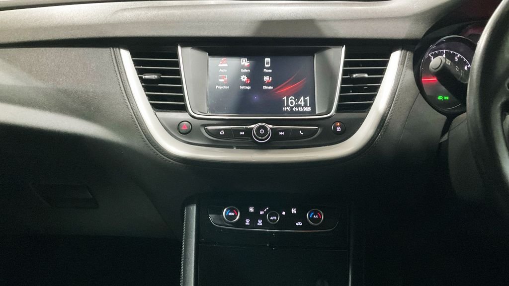 Used Vauxhall Grandland X 2019 for sale - 76821058: Photo 8