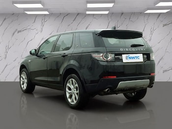Used Land Rover Discovery Sport 2016 for sale - 78002333: Photo