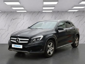 Used Mercedes-Benz GLA 2015 for sale - 77370098: Photo