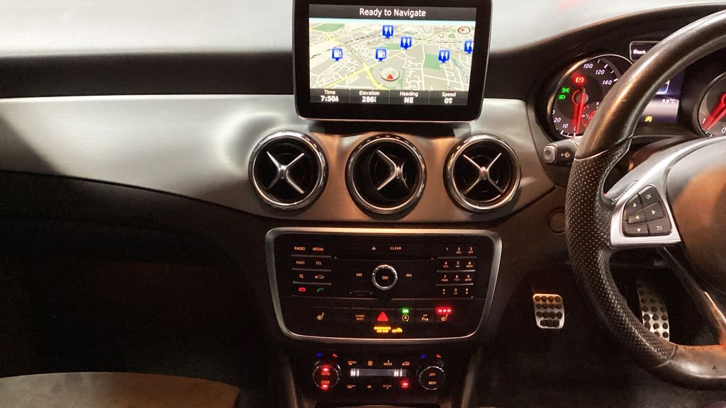 Used Mercedes-Benz GLA 2015 for sale - 77370098: Photo 9