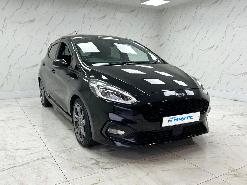 Used Ford Fiesta 2017 for sale - 76882974: Photo 2