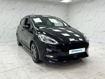Used Ford Fiesta 2017 for sale - 76882974: Photo