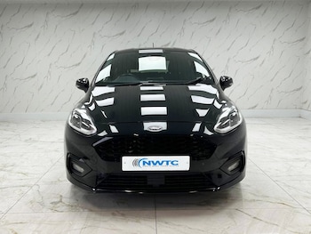 Used Ford Fiesta 2017 for sale - 76882974: Photo