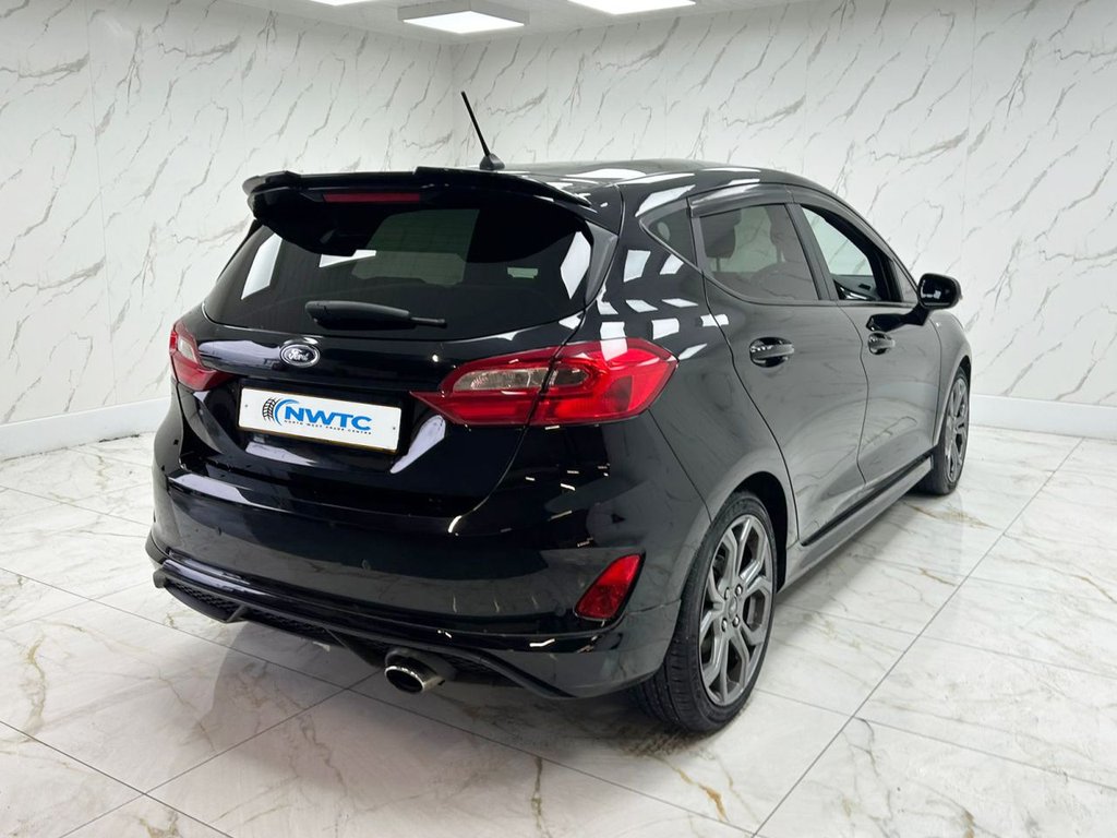 Used Ford Fiesta 2017 for sale - 76882974: Photo 9