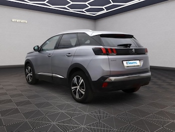 Used Peugeot 3008 2019 for sale - 76148216: Photo 3