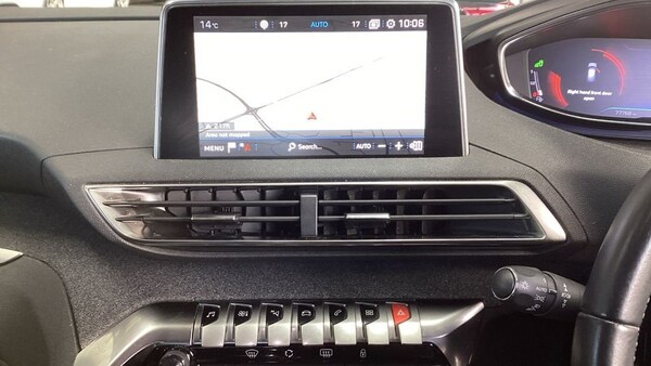 Used Peugeot 3008 2019 for sale - 76148216: Photo 8