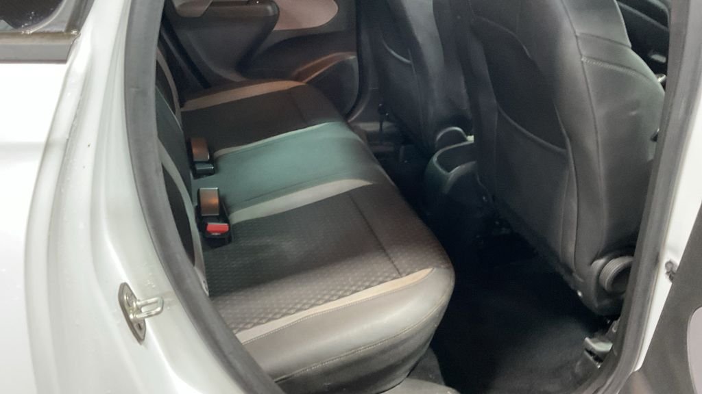 Used Vauxhall Crossland X 2018 for sale - 76821031: Photo 11