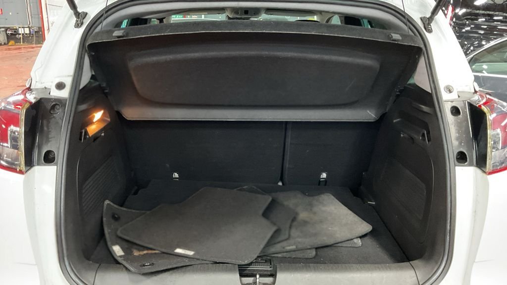 Used Vauxhall Crossland X 2018 for sale - 76821031: Photo 12