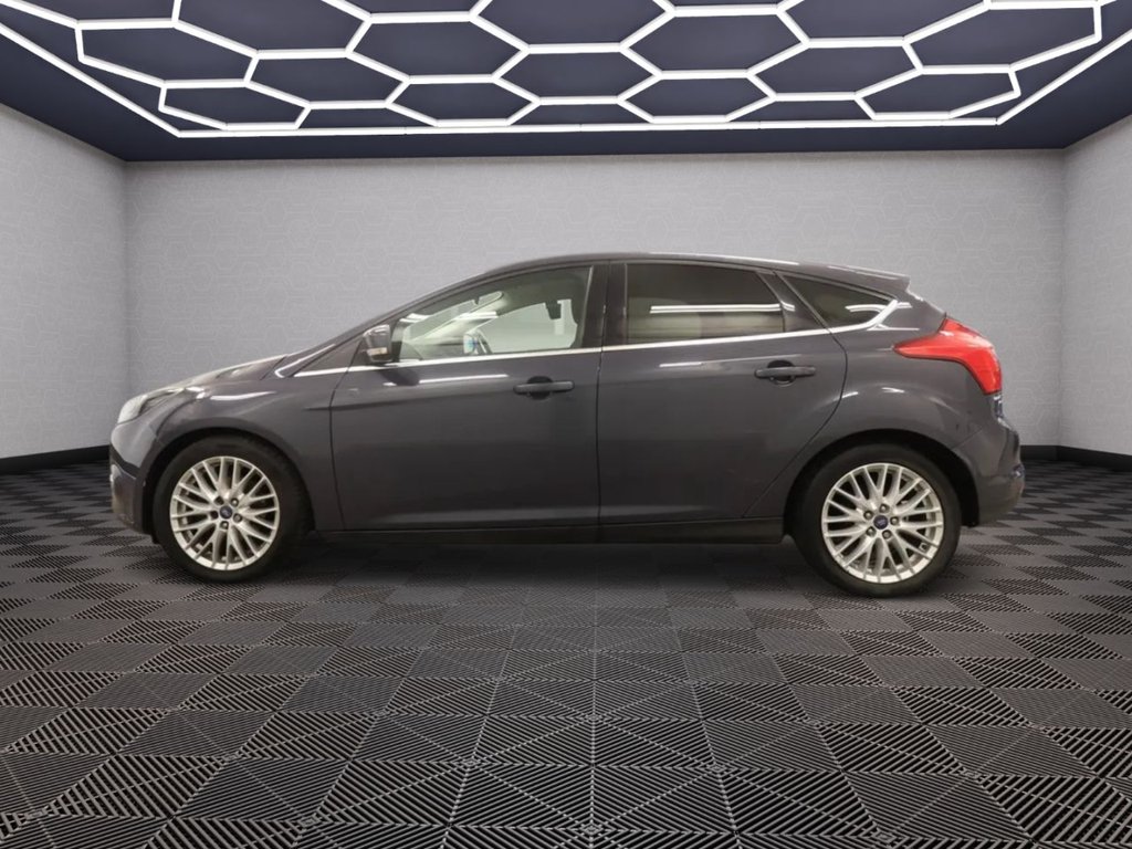 Used Ford Focus 2014 for sale - 76535608: Photo 6
