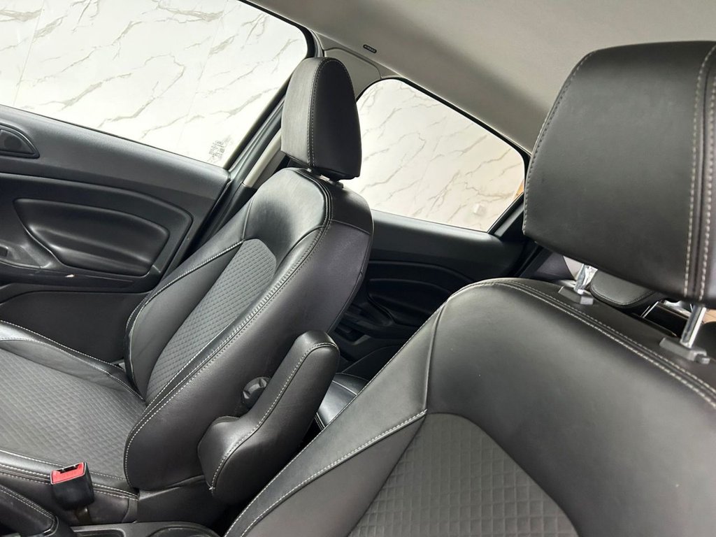 Used Ford Ecosport 2017 for sale - 77026810: Photo 12