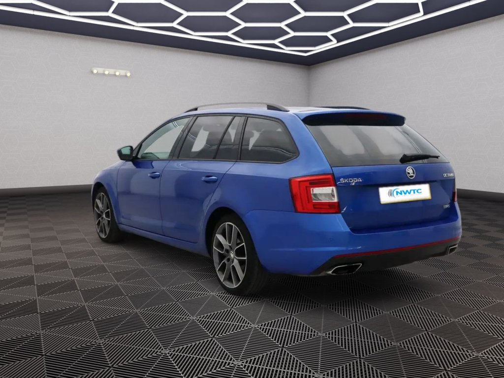Used Skoda Octavia 2015 for sale - 76105856: Photo 4