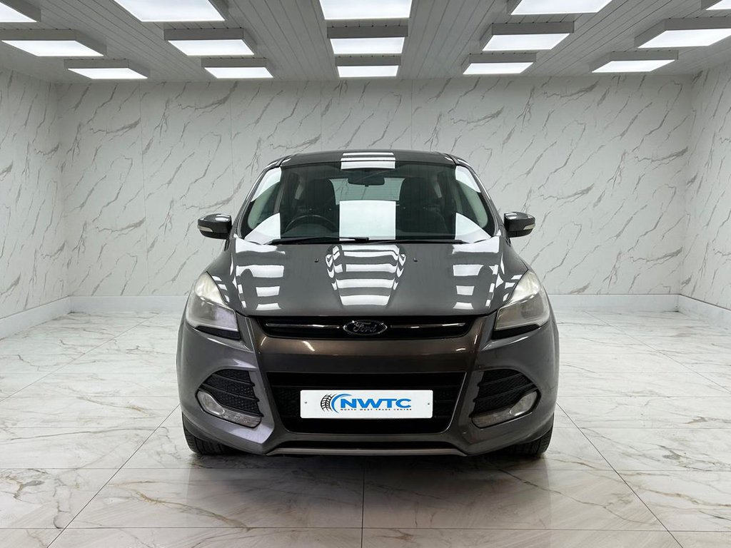 Used Ford Kuga 2014 for sale - 76841696: Photo 3