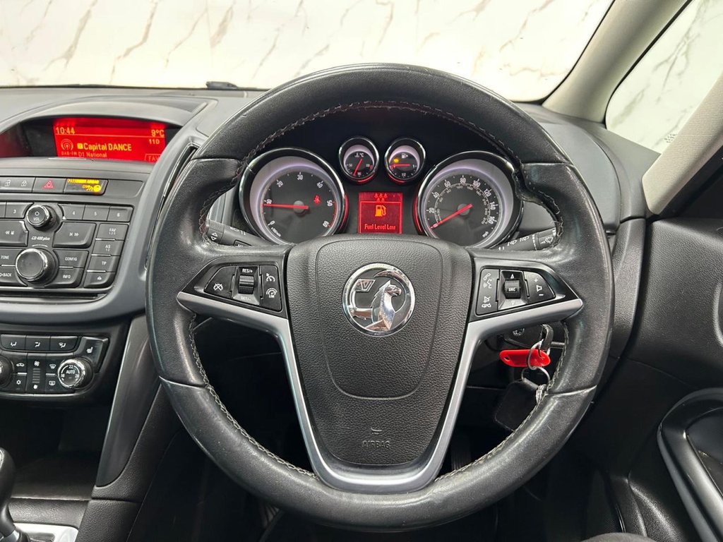 Used Vauxhall Zafira 2013 for sale - 77048972: Photo 17