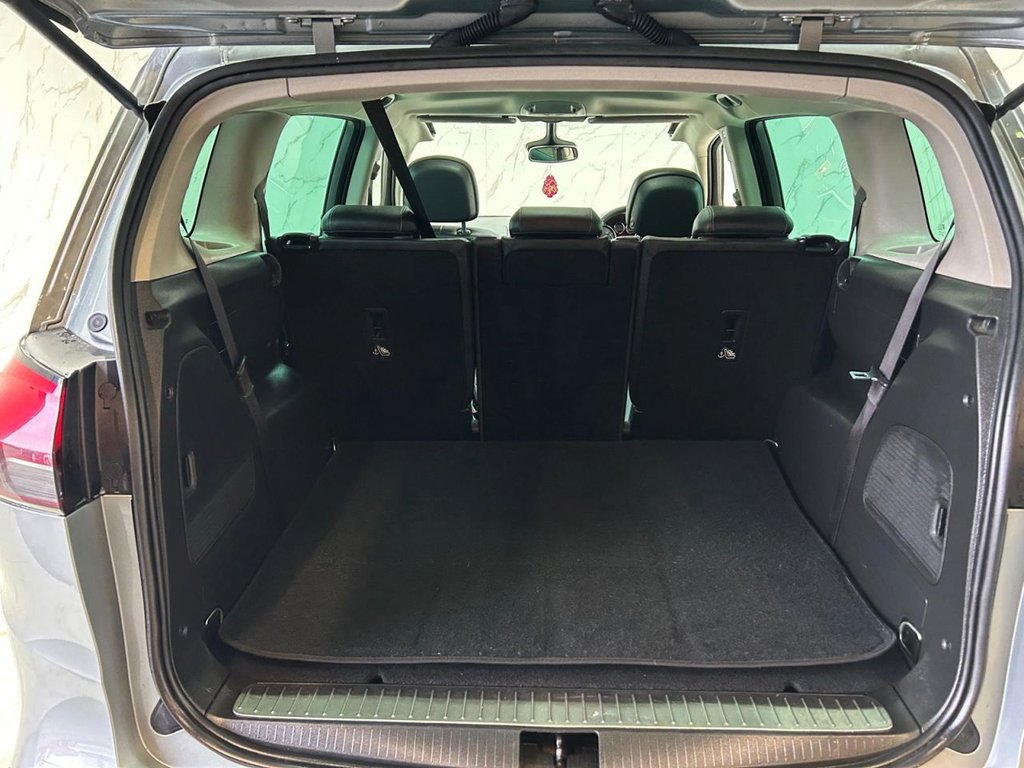 Used Vauxhall Zafira 2013 for sale - 77048972: Photo 18