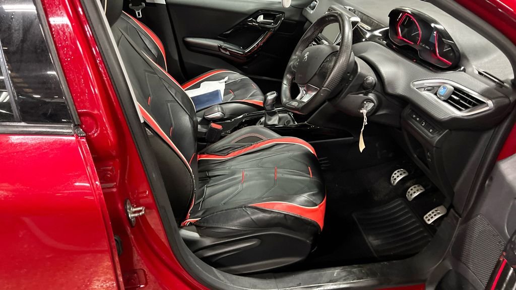 Used Peugeot 2008 2019 for sale - 76821073: Photo 9