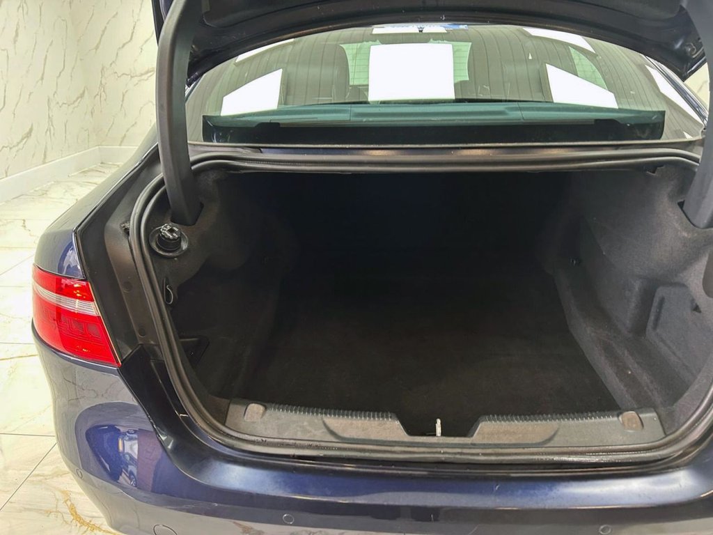 Used Jaguar XE 2015 for sale - 77935993: Photo 22