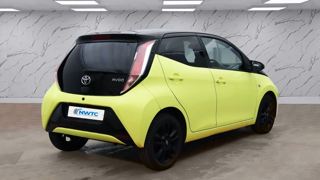 Used Toyota AYGO 2017 for sale - 77422395: Photo 6