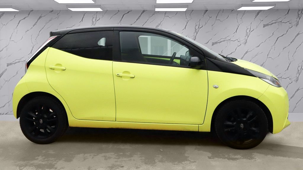 Used Toyota AYGO 2017 for sale - 77422395: Photo 7