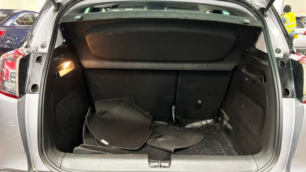 Used Vauxhall Crossland X 2019 for sale - 77370077: Photo 14