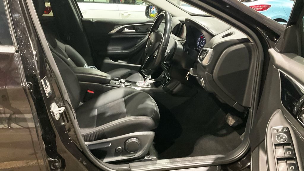 Used Infiniti Q30 2016 for sale - 77383981: Photo 12