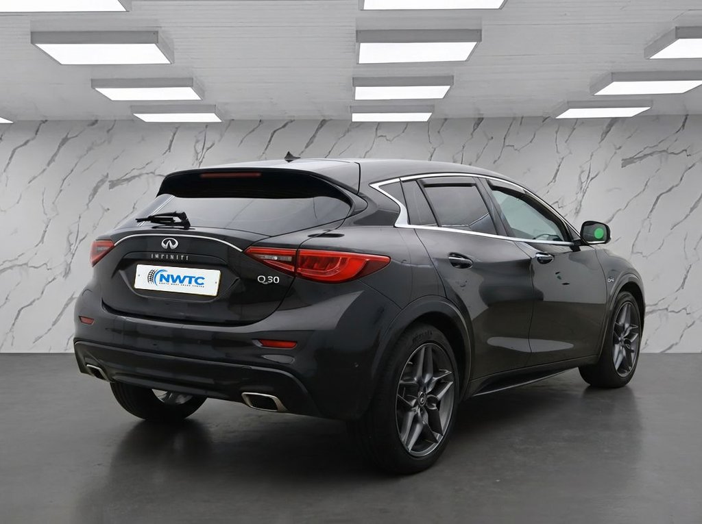 Used Infiniti Q30 2016 for sale - 77383981: Photo 6