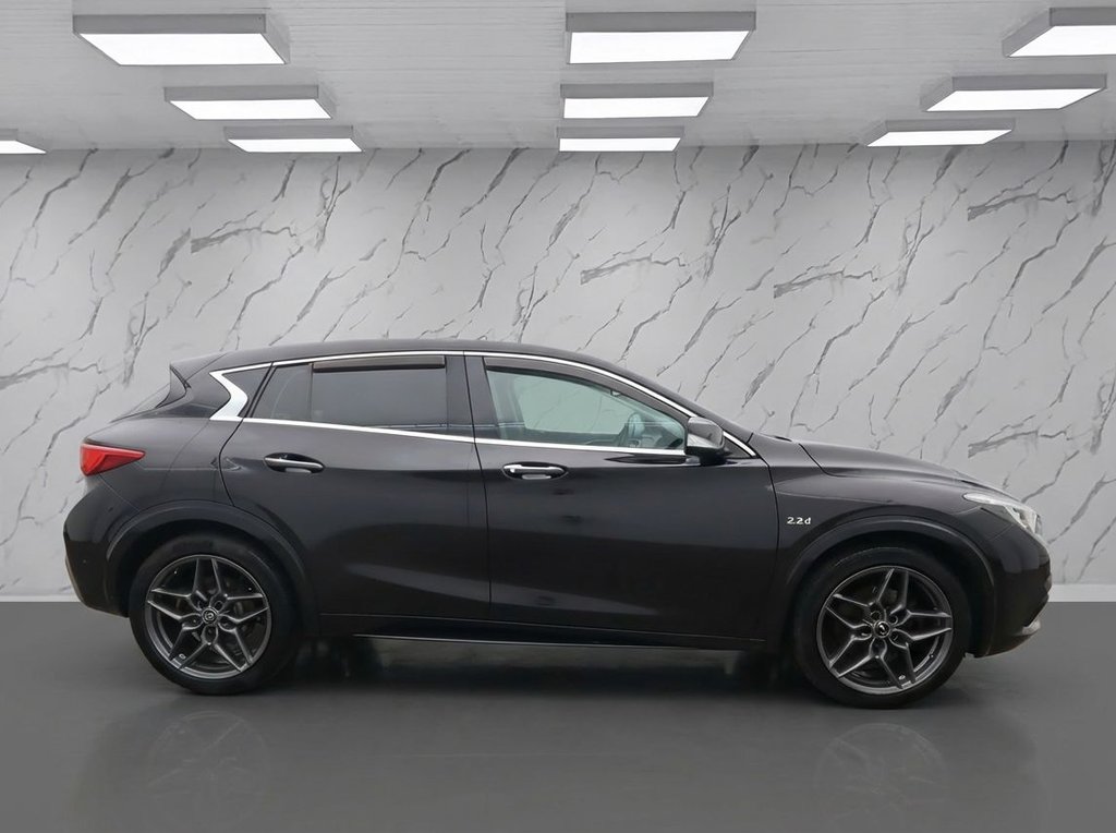 Used Infiniti Q30 2016 for sale - 77383981: Photo 7